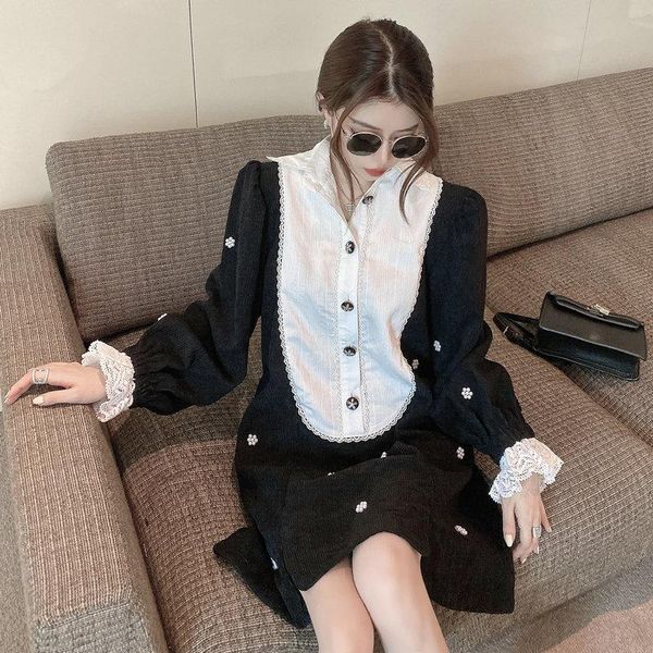 casual dresses autumn women black white patchwork oversized corduroy turn down collar lace petal cuff design hipline length shirt dress, Black;gray
casual dresses autumn women black white patchwork oversized corduroy turn down collar lace petal cuff design hipline length shirt dress, Black;gray