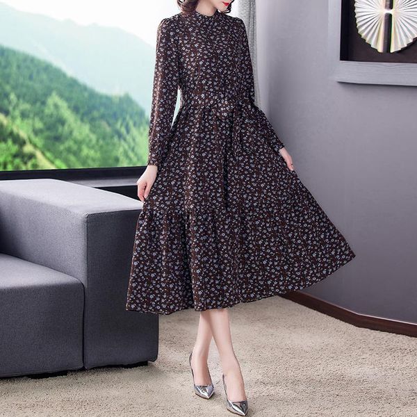 casual dresses women dress autumn 2021 brief office lady long sleeve floral print chiffon o-neck main picture color traf, Black;gray
casual dresses women dress autumn 2021 brief office lady long sleeve floral print chiffon o-neck main picture color traf, Black;gray