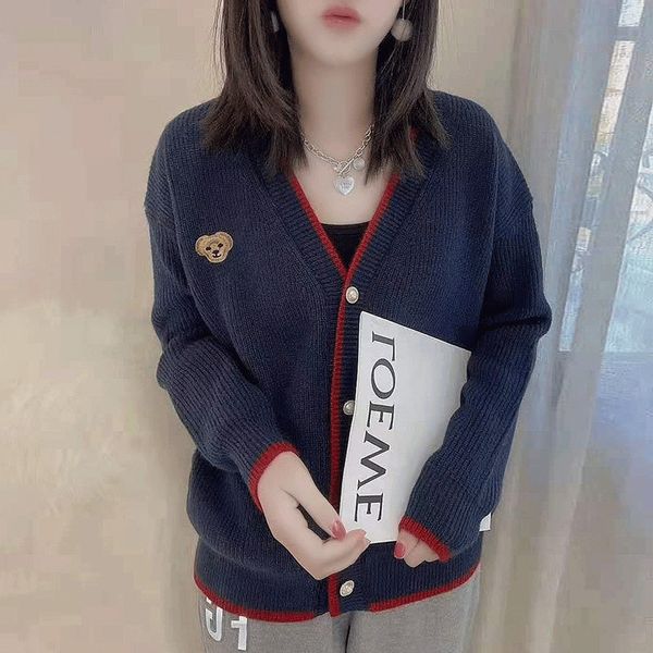 luxury women's jackets 2021 early spring little bear embroidery casual knitted coat v-neck single breasted contrast sweater cardigan wo, Black;brown
luxury women's jackets 2021 early spring little bear embroidery casual knitted coat v-neck single breasted contrast sweater cardigan wo, Black;brown