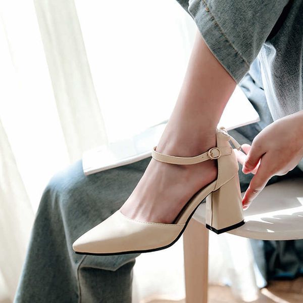 slippers women's high-heeled shoes spring and fall pointed to square heels feminine sandals casual, unique elegant women's ozr7, Black
slippers women's high-heeled shoes spring and fall pointed to square heels feminine sandals casual, unique elegant women's ozr7, Black