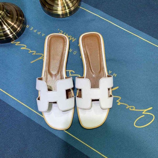 2021h summer new leather h slippers fashion flat bottom british high-end sandals guangzhou women shoes zlh, Black
2021h summer new leather h slippers fashion flat bottom british high-end sandals guangzhou women shoes zlh, Black