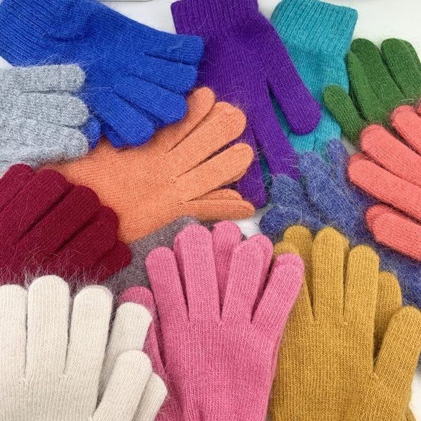 five fingers gloves 2021 fur knitting women winter colorful warm mittens woman girl, Blue;gray
five fingers gloves 2021 fur knitting women winter colorful warm mittens woman girl, Blue;gray