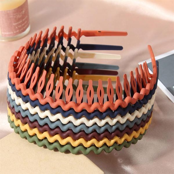 fashion simple headdress solid color resin hair comb hairbands headband hair hoop bezel with teeth accessories for women
fashion simple headdress solid color resin hair comb hairbands headband hair hoop bezel with teeth accessories for women