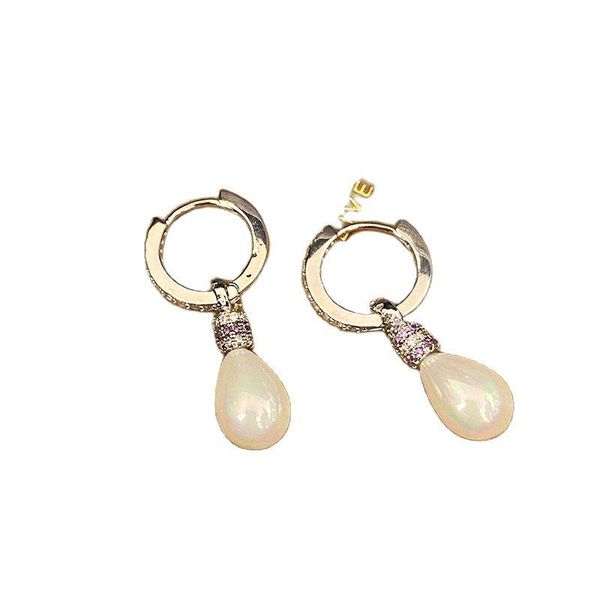 stud baroque pearl earrings port style bulb-shaped retro elegant long accessories, Golden;silver
stud baroque pearl earrings port style bulb-shaped retro elegant long accessories, Golden;silver
