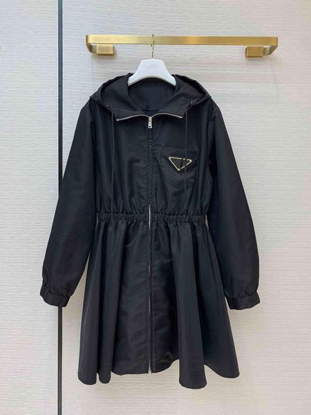 jacket 2021 Spring Luxury Design Premium Quality Nylon Hooded Black Windbreaker Rain Coat, Black;brown
jacket 2021 Spring Luxury Design Premium Quality Nylon Hooded Black Windbreaker Rain Coat, Black;brown