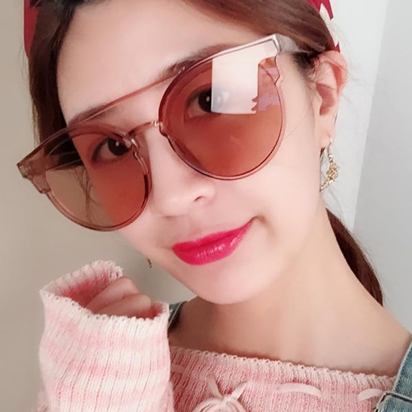 women's sunglasses vintage american style trending round glasses luxury designer fashion men driving decorative vendors, White;black
women's sunglasses vintage american style trending round glasses luxury designer fashion men driving decorative vendors, White;black