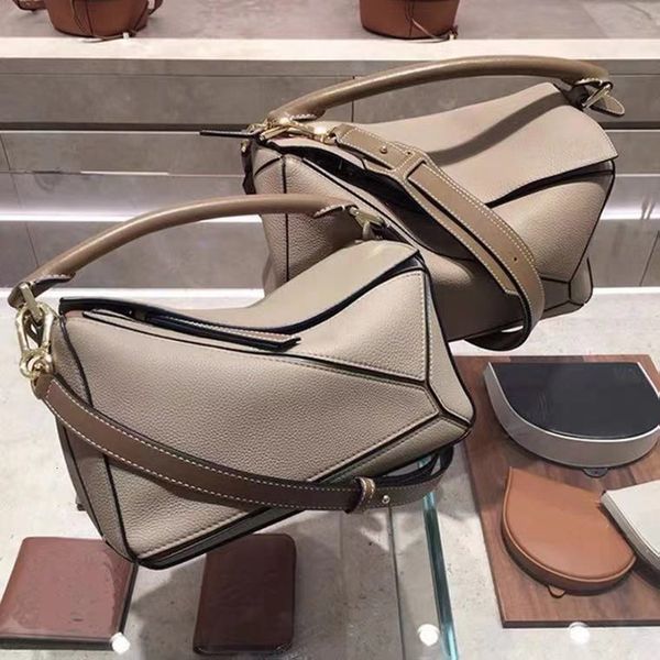 handbag women luxurys designers bags 2021 purses zhouzhoubao123 wallet purse crossbody bag totes shoulder end leather fashion m
handbag women luxurys designers bags 2021 purses zhouzhoubao123 wallet purse crossbody bag totes shoulder end leather fashion m