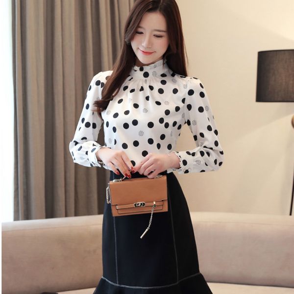 plus size 2021 autumn fashion women chiffon shirts long sleeve polka dot ruffless women blouses casual stand collar women, White
plus size 2021 autumn fashion women chiffon shirts long sleeve polka dot ruffless women blouses casual stand collar women, White
