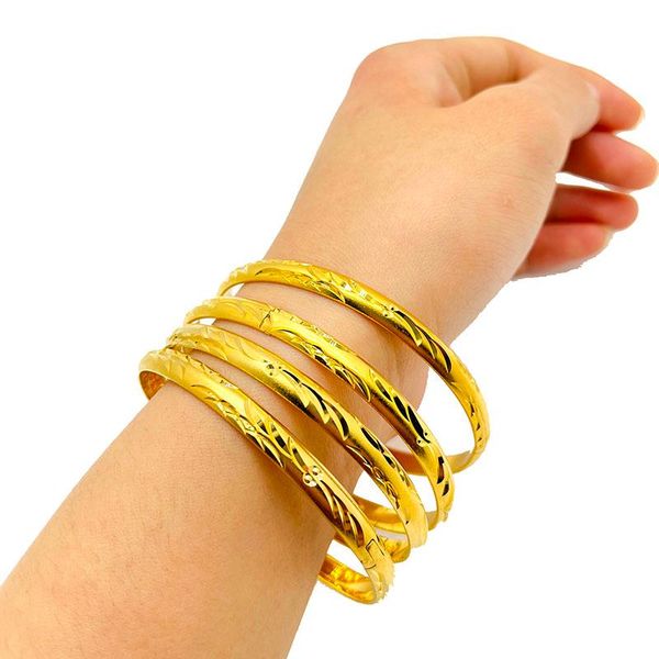bangle 4pcs/lot dubai gold color bangles for women men ethiopian bracelets african jewelry saudi arabic wedding bride gift, Black
bangle 4pcs/lot dubai gold color bangles for women men ethiopian bracelets african jewelry saudi arabic wedding bride gift, Black