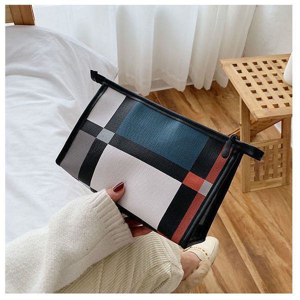 2021 summer fashion trend cosmetic bag protable big capacity storage bags female clutch outdoor waterproof handbag wash pouch for lady room
2021 summer fashion trend cosmetic bag protable big capacity storage bags female clutch outdoor waterproof handbag wash pouch for lady room