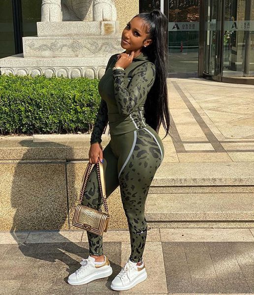 street camouflage tracksuit for women two piece set fall winter outfits zipper hooded and pants sweat suits matching sets 210709, White
street camouflage tracksuit for women two piece set fall winter outfits zipper hooded and pants sweat suits matching sets 210709, White