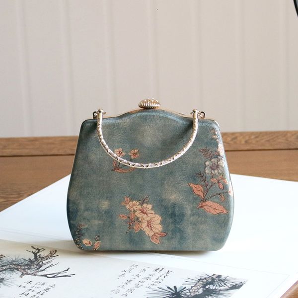 day packs 2021 spring ladies dinner clutch bag female retro portable elegant dress small banquet shoulder messenger nmt8
day packs 2021 spring ladies dinner clutch bag female retro portable elegant dress small banquet shoulder messenger nmt8
