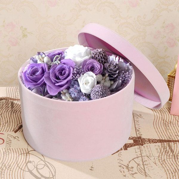 gift wrap box 17*10cm round flower velvet cardboard hug bucket floral gifts packaging for wedding lover 520 day's storage
gift wrap box 17*10cm round flower velvet cardboard hug bucket floral gifts packaging for wedding lover 520 day's storage