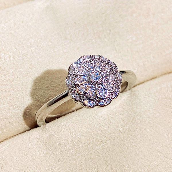 wedding rings caoshi cute girl flower finger with dazzling zirconia delicate design accessories exquisite female jewelry, Slivery;golden
wedding rings caoshi cute girl flower finger with dazzling zirconia delicate design accessories exquisite female jewelry, Slivery;golden