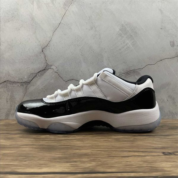 jumpman 11 low concord basketball shoes mens xi 11s black white sports sneakers with size us7-13
jumpman 11 low concord basketball shoes mens xi 11s black white sports sneakers with size us7-13