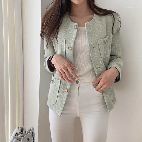 women's suits & blazers elegant o-neck women solid blazer autumn winter long sleeve single-breasted pockets female short jacket, White;black
women's suits & blazers elegant o-neck women solid blazer autumn winter long sleeve single-breasted pockets female short jacket, White;black