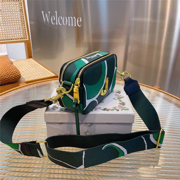 us luxury designer travel ja small square bags strap genuine leather woman irregular purse key card wallet handbags messenger crossbody bag
us luxury designer travel ja small square bags strap genuine leather woman irregular purse key card wallet handbags messenger crossbody bag