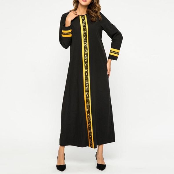 casual dresses autumn 2021 muslim long lace splicing color contrast women's dress loose solid round neck sleeve simplicity, Black;gray
casual dresses autumn 2021 muslim long lace splicing color contrast women's dress loose solid round neck sleeve simplicity, Black;gray