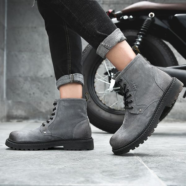 ronglai mens martin boots leather fashion high-casual men shoes high-quality motorcycle shoes comfortable cotton shoes new, Black
ronglai mens martin boots leather fashion high-casual men shoes high-quality motorcycle shoes comfortable cotton shoes new, Black