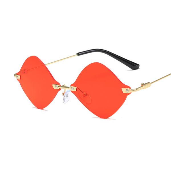 fashion new ocean piece sunglasses personality street shooting catwalk eyeglasses trendy eyewears for men and women uv400, White;black
fashion new ocean piece sunglasses personality street shooting catwalk eyeglasses trendy eyewears for men and women uv400, White;black