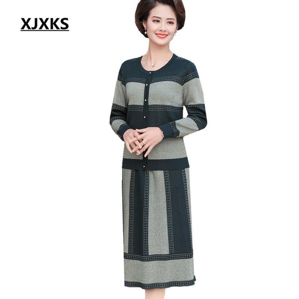 two piece dress xjxks high-end cashmere knitted cardigan + elastic waist one-step skirt 2021 spring loose plus size women two-piece set, White
two piece dress xjxks high-end cashmere knitted cardigan + elastic waist one-step skirt 2021 spring loose plus size women two-piece set, White