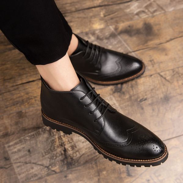 british brogue men boots lace up ankle male oxford boots lace up winter outdoor genuine leather elegant decent party shoes a4, Black
british brogue men boots lace up ankle male oxford boots lace up winter outdoor genuine leather elegant decent party shoes a4, Black
