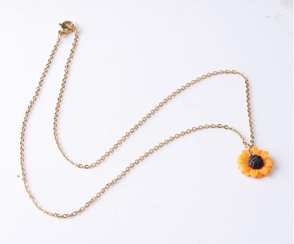 sunflower pendant necklace & gold chain 1.5cm 1.8cm 2.5cm resin flower collar for women girl jewelry gift chains, Silver
sunflower pendant necklace & gold chain 1.5cm 1.8cm 2.5cm resin flower collar for women girl jewelry gift chains, Silver
