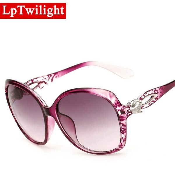 sunglasses lptwilight 2021 ladies vintage women brand designer gradient lens travel big frame sun glasses gafas, White;black
sunglasses lptwilight 2021 ladies vintage women brand designer gradient lens travel big frame sun glasses gafas, White;black