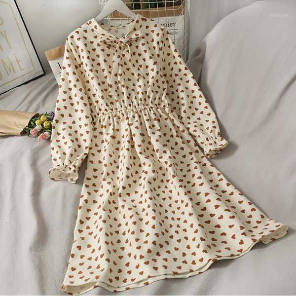 casual dresses autumn heart print dress women a line loose knee length for woman 2021 fashion, Black;gray
casual dresses autumn heart print dress women a line loose knee length for woman 2021 fashion, Black;gray
