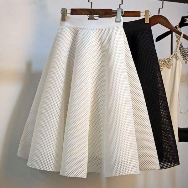 skirts 2021 large size summer style vintage skirt solid reds women casual hollow out fluffy pleated female ball gown long, Black
skirts 2021 large size summer style vintage skirt solid reds women casual hollow out fluffy pleated female ball gown long, Black