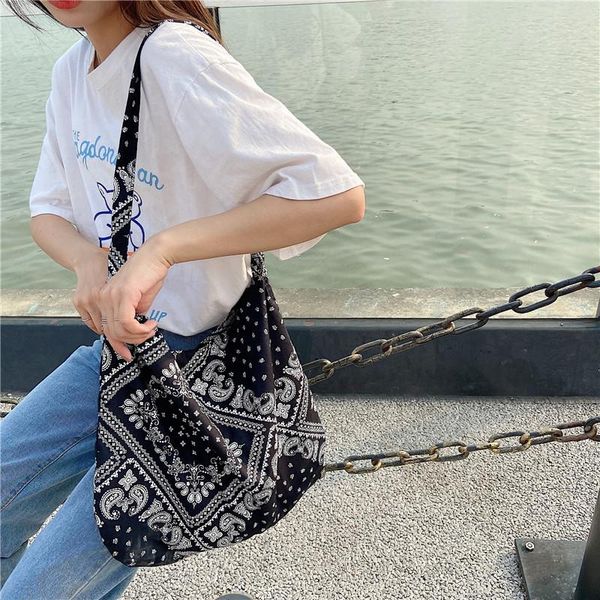 vintage cashew flower design large-capacity canvas crossbody shoulder bags for women 2021 casual handbag shopping book 6399 cross body
vintage cashew flower design large-capacity canvas crossbody shoulder bags for women 2021 casual handbag shopping book 6399 cross body
