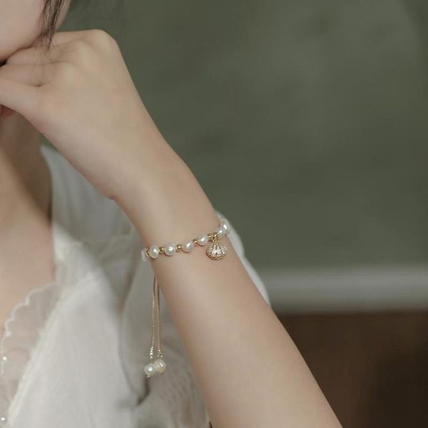 shell freshwater pearl bracelet schoolgirl's friend temperament hand ornament design bracelet fashion, Black
shell freshwater pearl bracelet schoolgirl's friend temperament hand ornament design bracelet fashion, Black