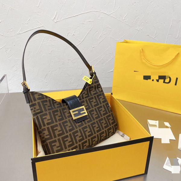 leather folding gift box mid ancient armpit staff bag in 2021 milan fashion week ysj
leather folding gift box mid ancient armpit staff bag in 2021 milan fashion week ysj