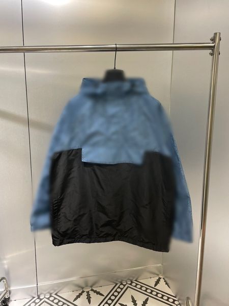 brand coats d family stormsuit 2021 autumn winter new products men's women's same windbreaker contrast color splicing sweater jack, Black
brand coats d family stormsuit 2021 autumn winter new products men's women's same windbreaker contrast color splicing sweater jack, Black