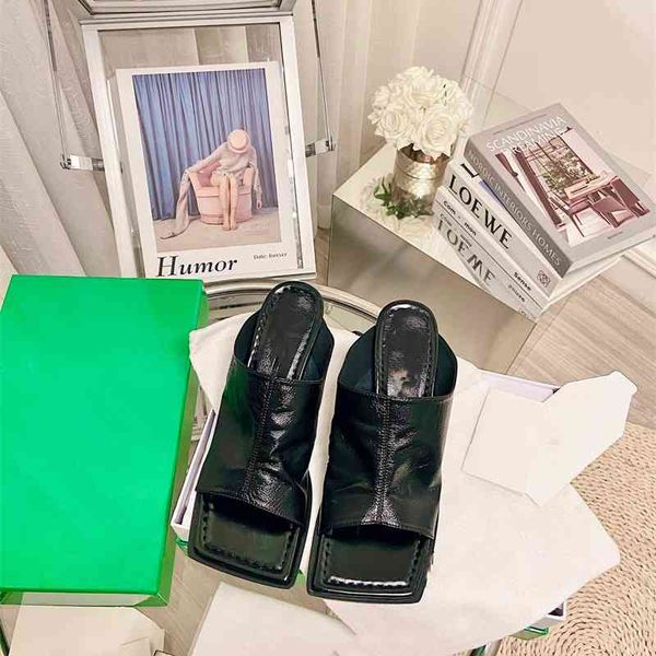flip-flops peep-toe thin heels go with the summer 2021 fashion for girls genuine leather soft shoes high-heeled sandals, Black
flip-flops peep-toe thin heels go with the summer 2021 fashion for girls genuine leather soft shoes high-heeled sandals, Black