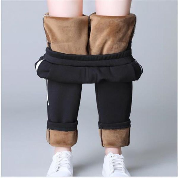 women's pants & capris 2021 thick velvet women winter warm femme loose high waist sports trousers plus size 6xl straight sweatpants fem, Black;white
women's pants & capris 2021 thick velvet women winter warm femme loose high waist sports trousers plus size 6xl straight sweatpants fem, Black;white
