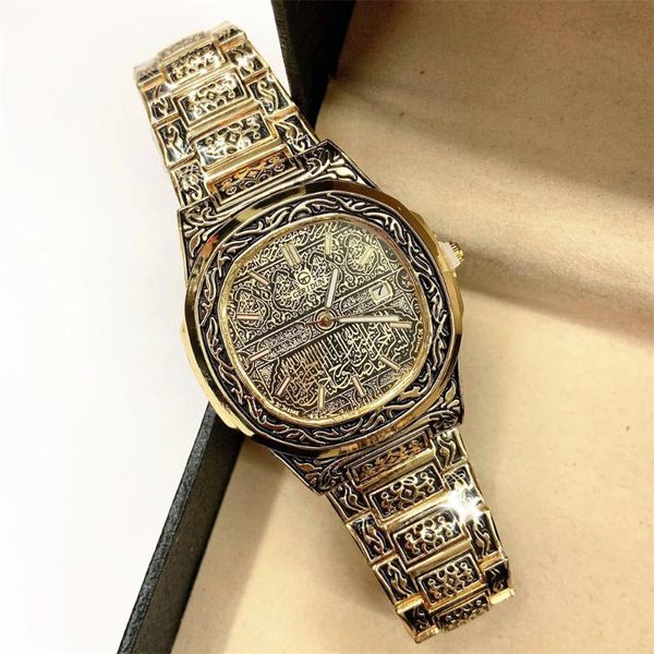 wristwatches pattern retro large dial stainless steel calendar business men's watch for men luxury brand watches, Slivery;brown
wristwatches pattern retro large dial stainless steel calendar business men's watch for men luxury brand watches, Slivery;brown