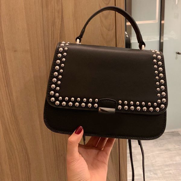 ladies handbag crossbody messenger bag women wallet fashion trend retro high-end leather chain rivet cover multi-color
ladies handbag crossbody messenger bag women wallet fashion trend retro high-end leather chain rivet cover multi-color