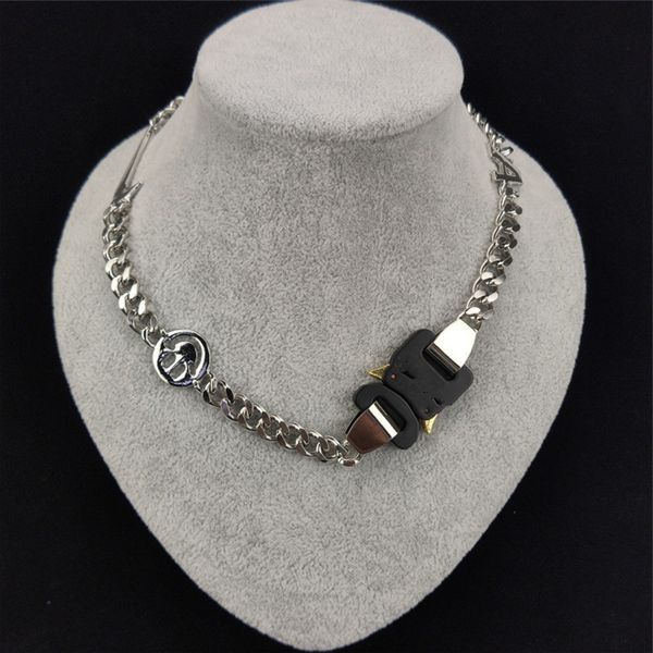 alyx hero collier 1017 9sm lightning hip hop straat accessoires smiley hanger ketting statement sieraden, Silver
alyx hero collier 1017 9sm lightning hip hop straat accessoires smiley hanger ketting statement sieraden, Silver