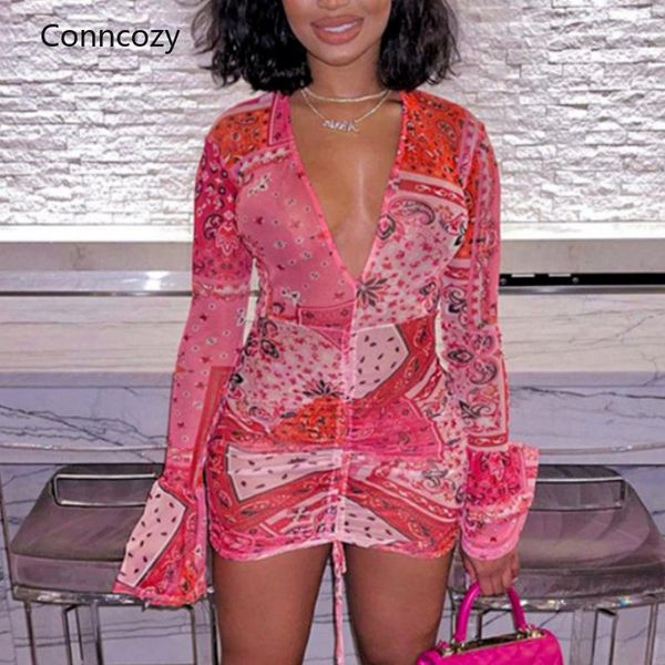 casual dresses autumn retro print neon dress women's summer v-neck long sleeve fashion clothing party bodycon mini 2021, Black;gray
casual dresses autumn retro print neon dress women's summer v-neck long sleeve fashion clothing party bodycon mini 2021, Black;gray