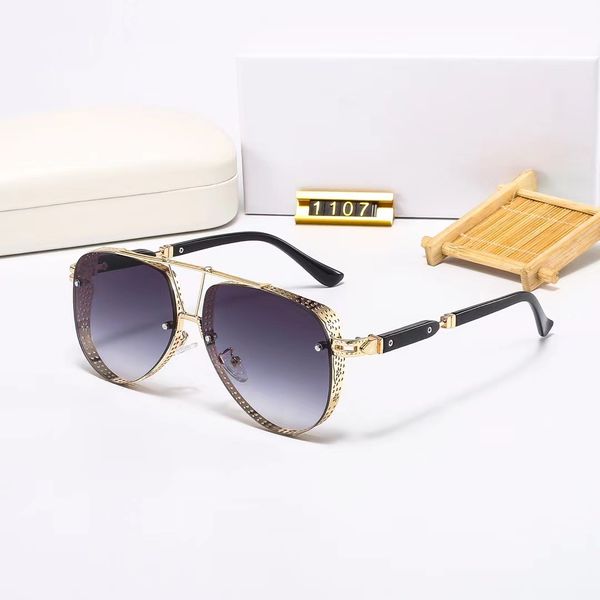 oversized square classic retro sunglasses men women luxury brand metal frame sun glasses, White;black
oversized square classic retro sunglasses men women luxury brand metal frame sun glasses, White;black