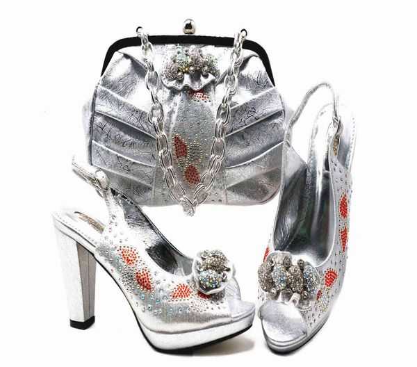 fashion women's shoes with handbag, messenger bag, fish mouth rhinestone bag, large size straight, Black
fashion women's shoes with handbag, messenger bag, fish mouth rhinestone bag, large size straight, Black