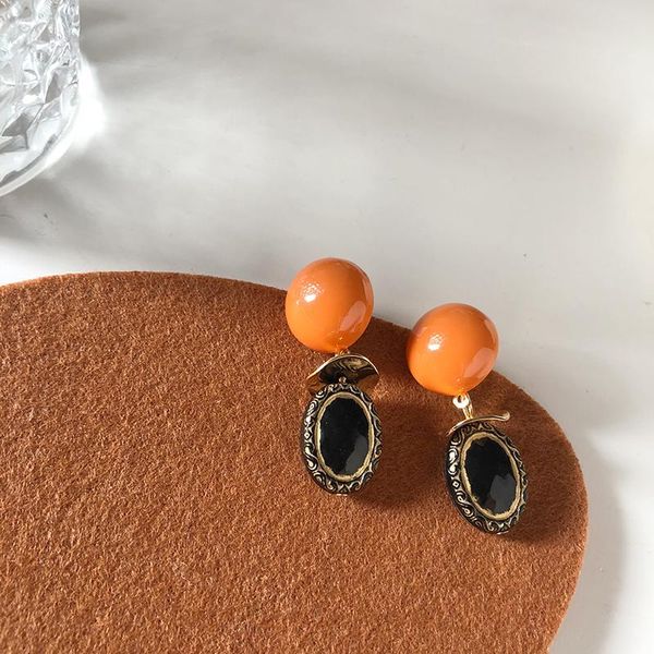 party favor original pumpkin rider vintage japanese light resin black orange clashy half ball long earring clip
party favor original pumpkin rider vintage japanese light resin black orange clashy half ball long earring clip