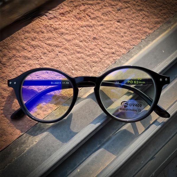 sunglasses anti blue light reading glasses for women men tr90 flexible frame spring hinge computer presbyopia eyewear female uv400, White;black
sunglasses anti blue light reading glasses for women men tr90 flexible frame spring hinge computer presbyopia eyewear female uv400, White;black