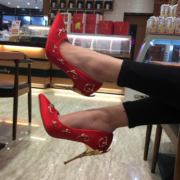 elegant silk women pumps high heels rhinestone flower heel wedding brand designer fashion pointed toe heeled party shoes dress, Black
elegant silk women pumps high heels rhinestone flower heel wedding brand designer fashion pointed toe heeled party shoes dress, Black