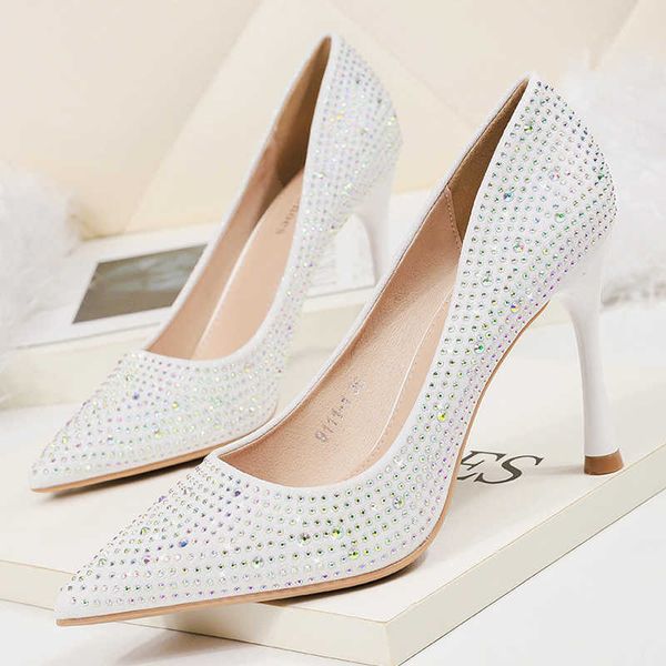 famous brand 2022 new luxury women 9.5cm pencil heels pumps silver pointed toe rose gold crystal ladies wedding shoes designer classic luxur, Black
famous brand 2022 new luxury women 9.5cm pencil heels pumps silver pointed toe rose gold crystal ladies wedding shoes designer classic luxur, Black