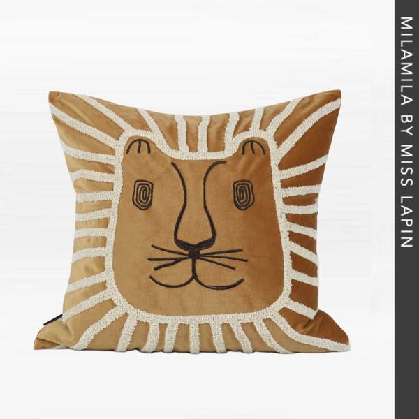 cushion/decorative pillow miss lapin original design lion pattern rmbroidered soft velvet throw cushion cover
cushion/decorative pillow miss lapin original design lion pattern rmbroidered soft velvet throw cushion cover