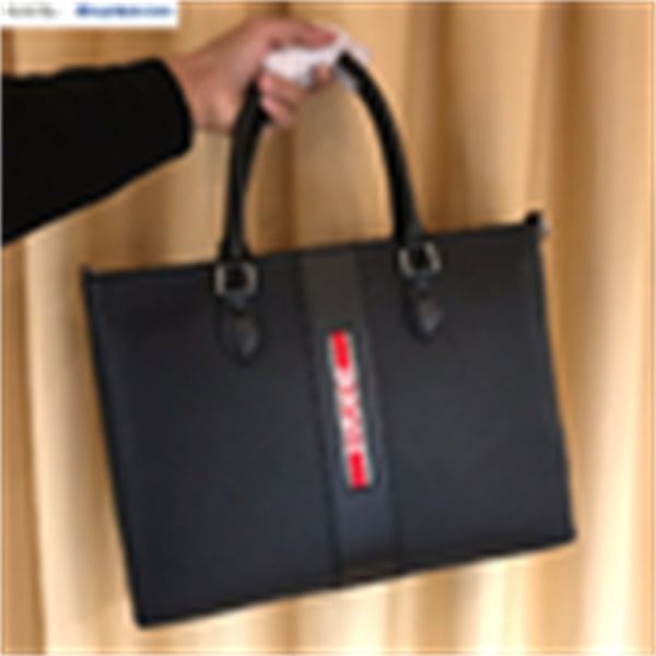 tote body brand messenger iconic designer business luxury men handbags cyg6 bags totes 902-1 cross classic bags leather
tote body brand messenger iconic designer business luxury men handbags cyg6 bags totes 902-1 cross classic bags leather