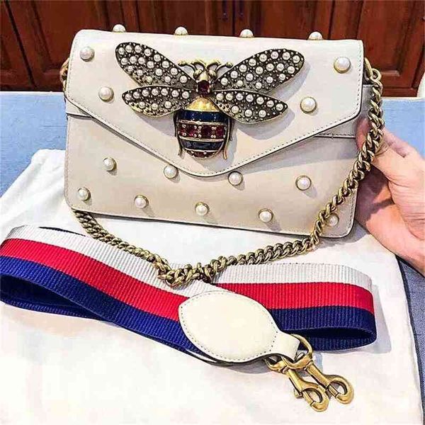 women luxurys designers bags 2021 shop purchase leather straddle pearl bee chain leather small po designer handbag handbags totes crossbody
women luxurys designers bags 2021 shop purchase leather straddle pearl bee chain leather small po designer handbag handbags totes crossbody