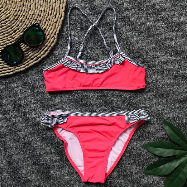 2-12y baby girl swimsuit kids two piece children's swimwear ruffle toddler bikini set cross strap infant bathing suit one-piece suits
2-12y baby girl swimsuit kids two piece children's swimwear ruffle toddler bikini set cross strap infant bathing suit one-piece suits